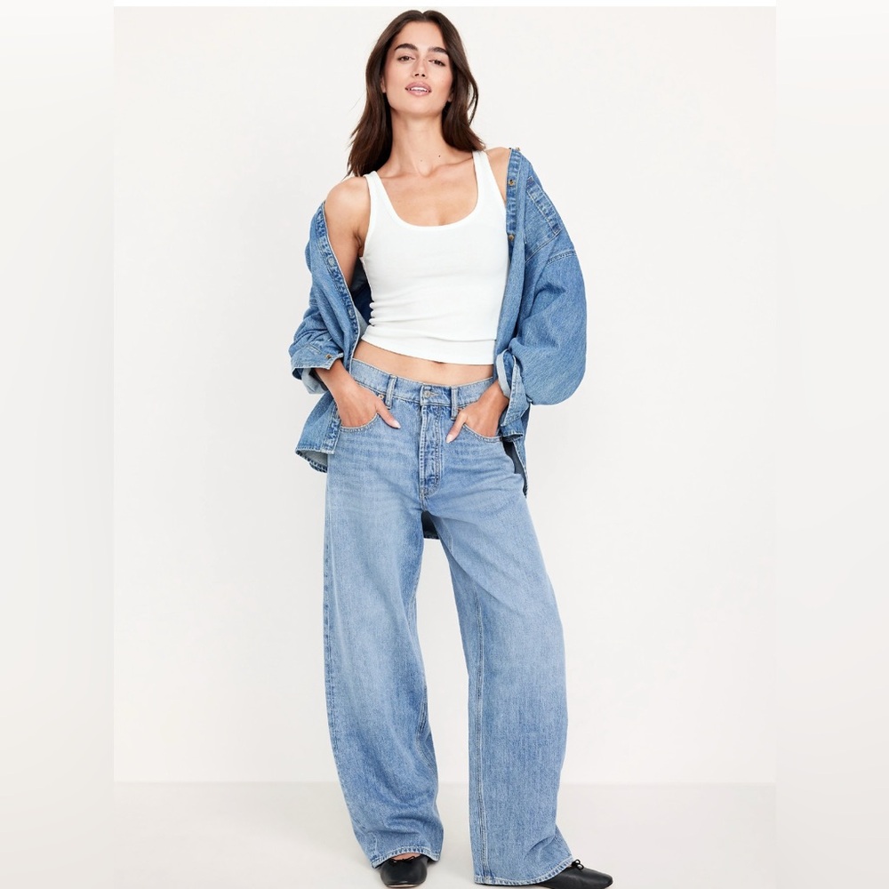 VGUC OLD NAVY SLOUCHY WIDE LEG JEANS SZ 4